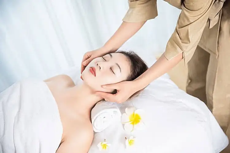 Pelatihan & Sertifikasi Kompetensi Profesional Spa Therapist & Bahasa Inggris (Boarding)
